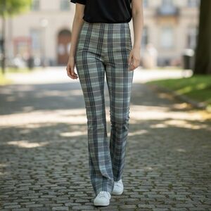 Burberry London Blue Lablel Nova Check Plaid Pants Women's Size 2 Multicolor